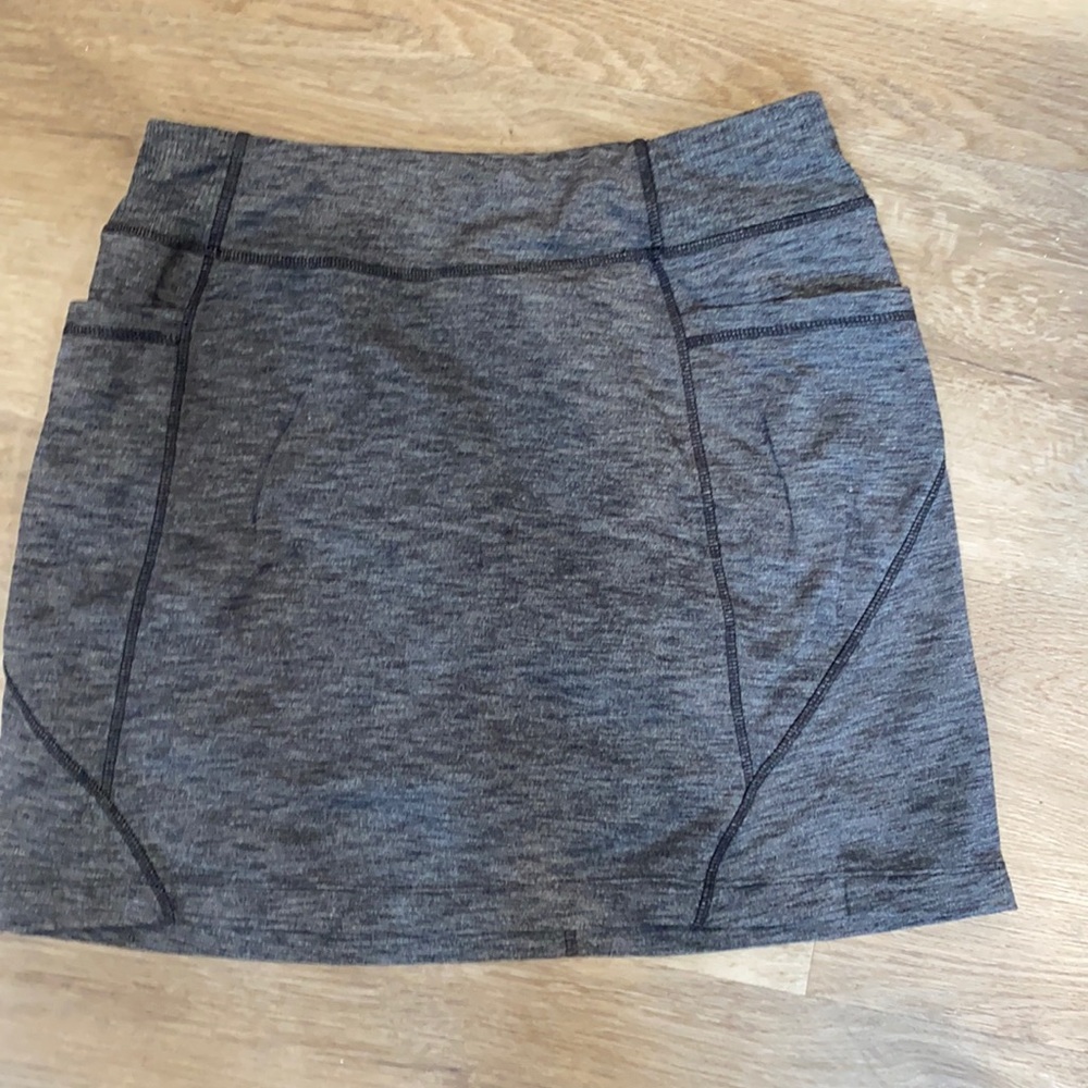 Athleta heather gray skort size M
